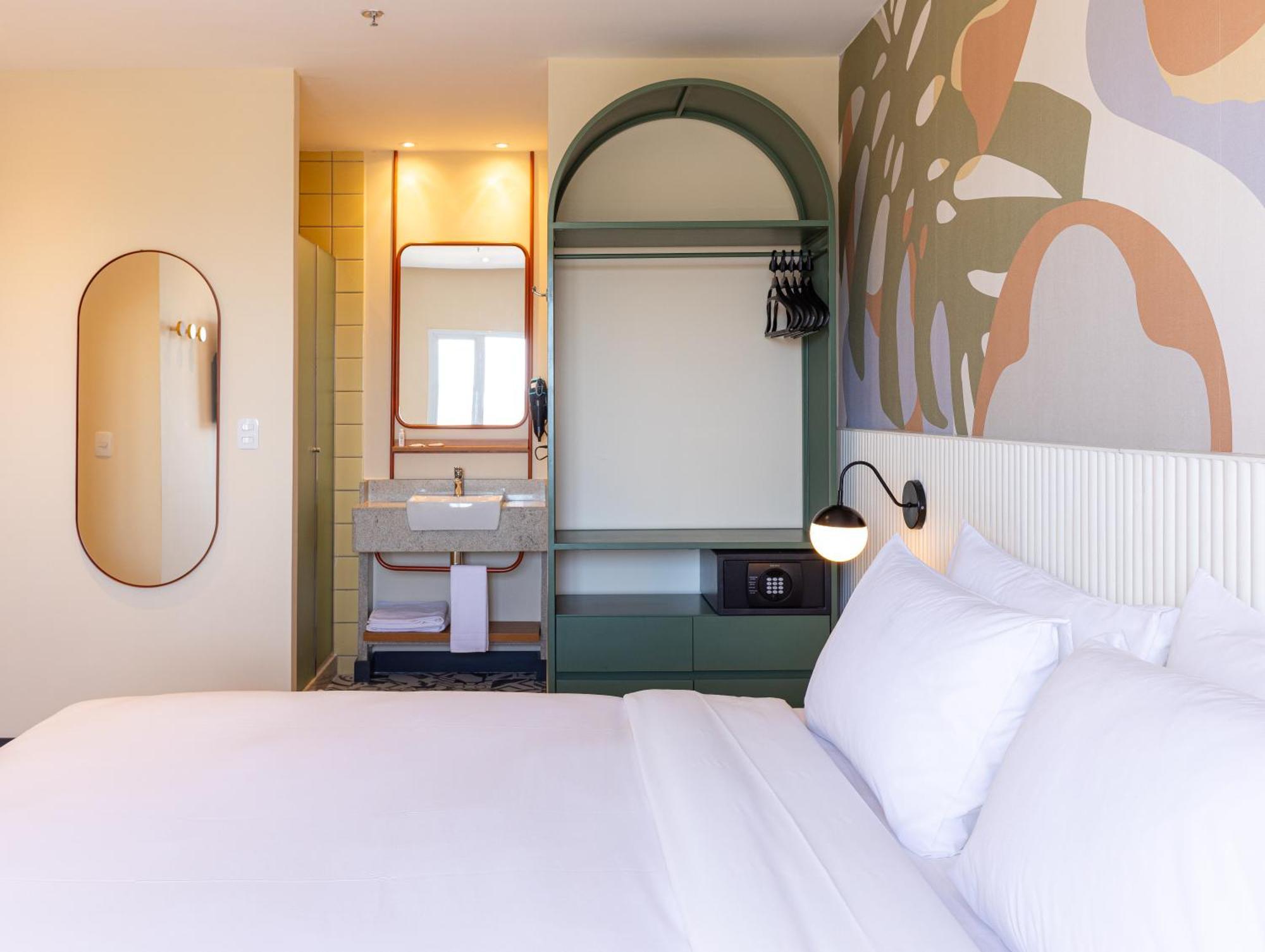B&B Hotel Santos Dumont Рио де Жанейро Екстериор снимка