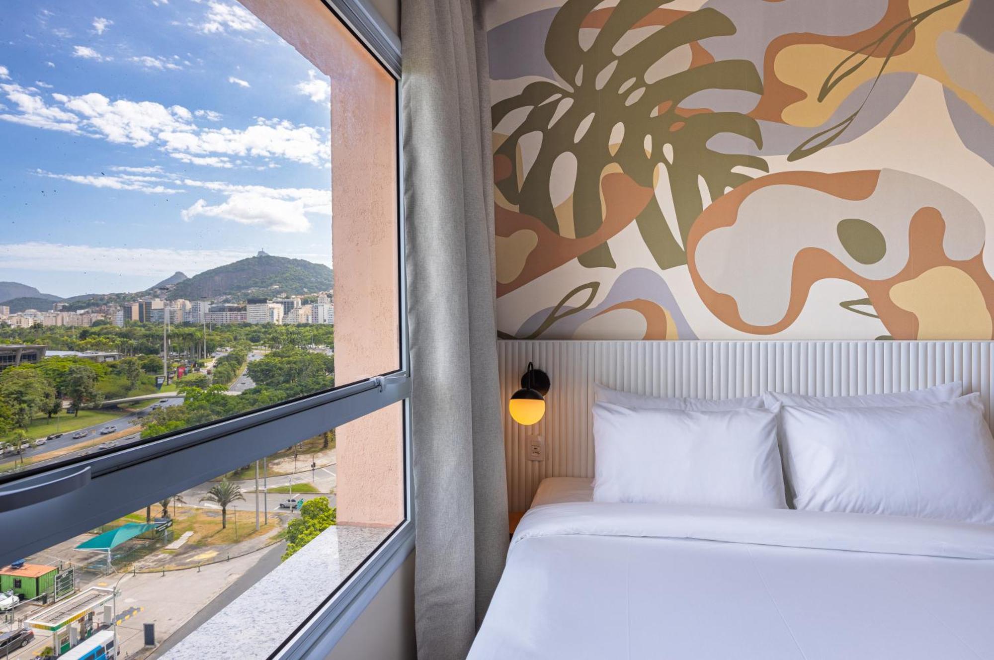 B&B Hotel Santos Dumont Рио де Жанейро Екстериор снимка